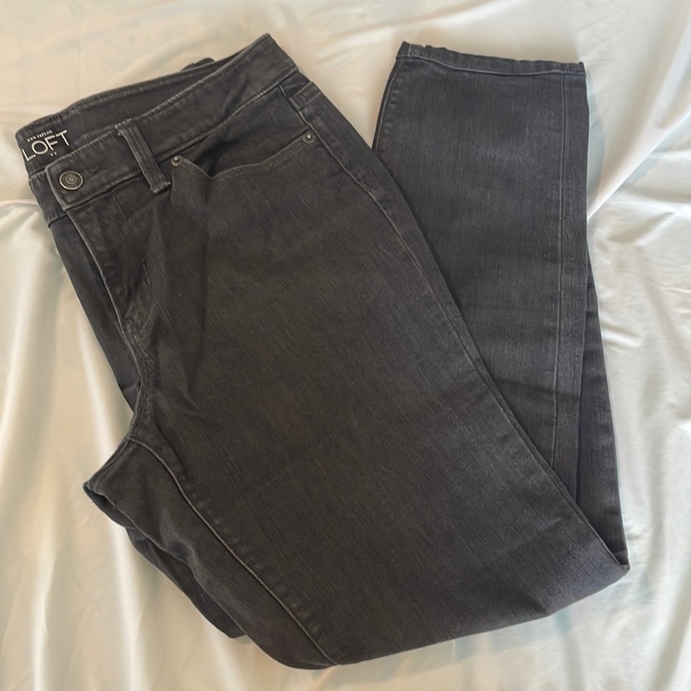 Loft Gray Modern Skinny Jeans.
